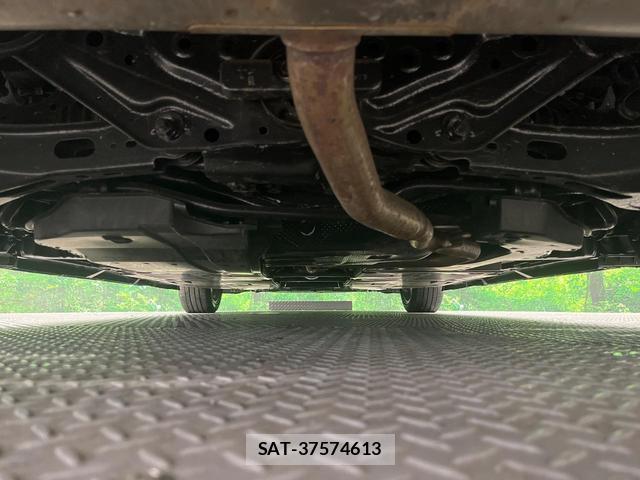 Toyota PRIUS 2023-12 8278806-18
