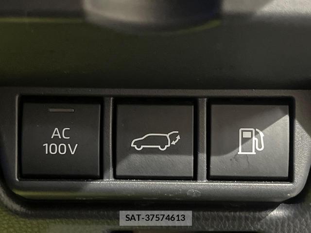 Toyota PRIUS 2023-12 8278806-5