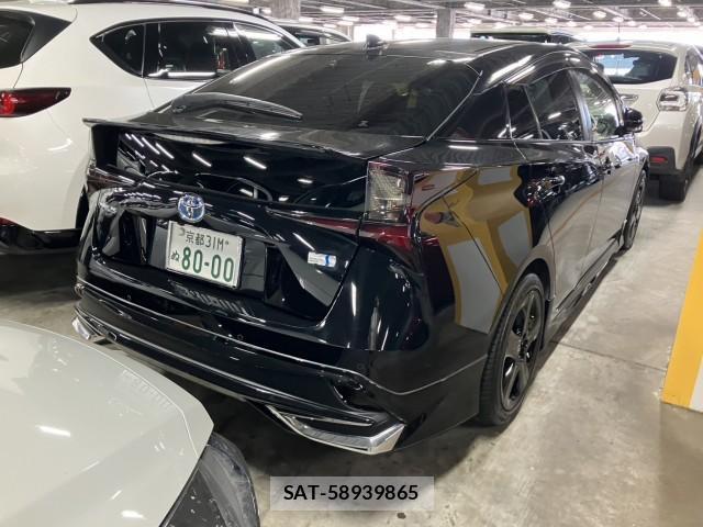 Toyota PRIUS 2020-10 8278997-3