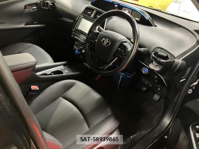 Toyota PRIUS 2020-10 8278997-4