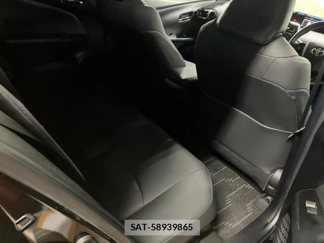 Toyota PRIUS 2020-10 8278997-6