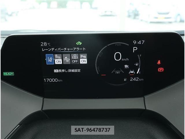 Toyota PRIUS 2024-02 8279060-8