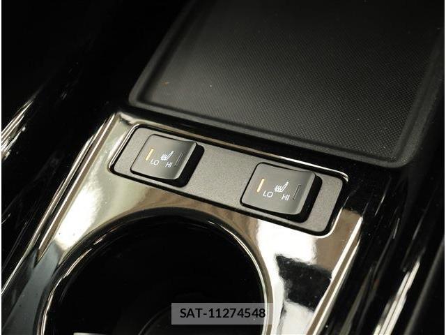 Toyota PRIUS 2021-11 8279064-10