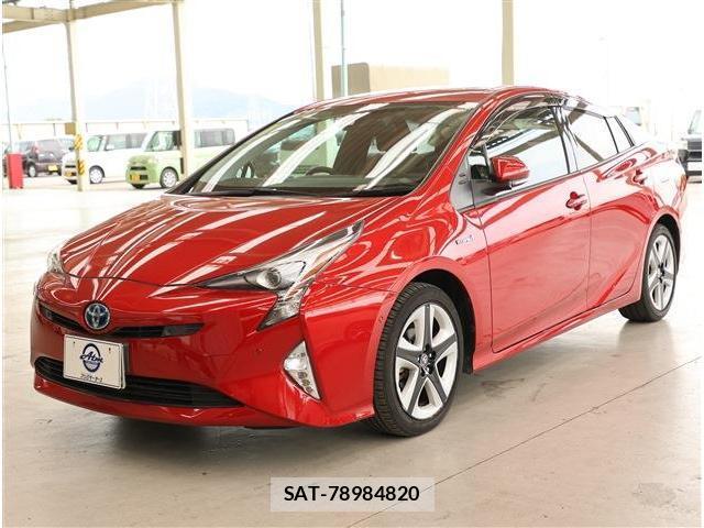 Toyota PRIUS 2018-03 8279065-0