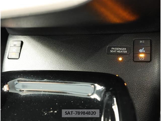 Toyota PRIUS 2018-03 8279065-10