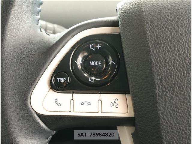 Toyota PRIUS 2018-03 8279065-12