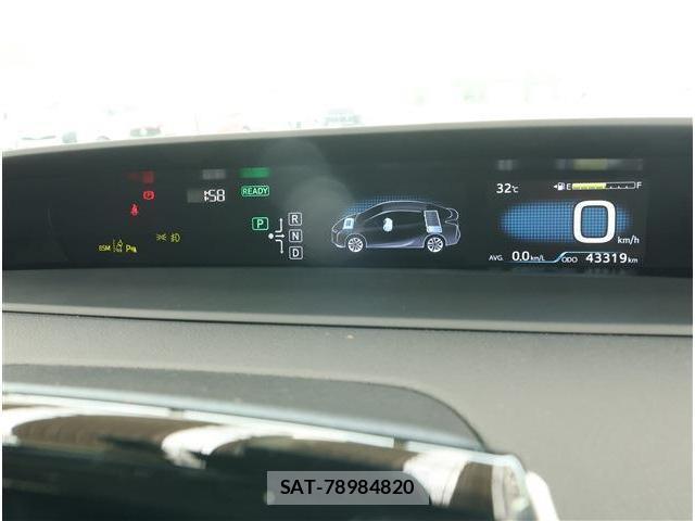 Toyota PRIUS 2018-03 8279065-7