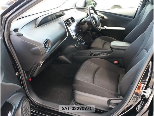 Toyota PRIUS 2022-05 8279069-16