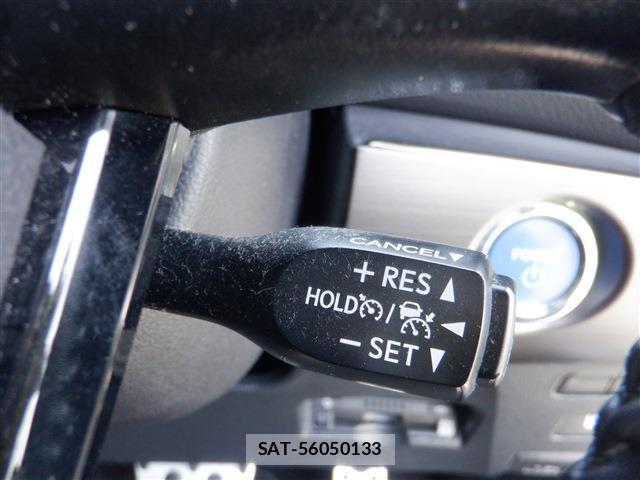 Toyota PRIUS 2021-07 8279072-13