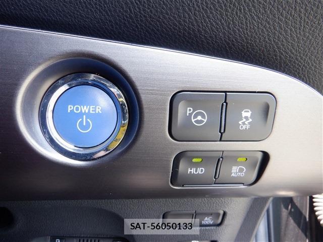 Toyota PRIUS 2021-07 8279072-14