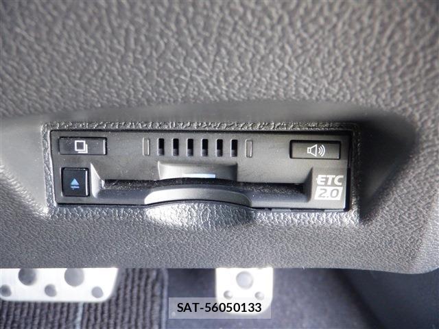 Toyota PRIUS 2021-07 8279072-4