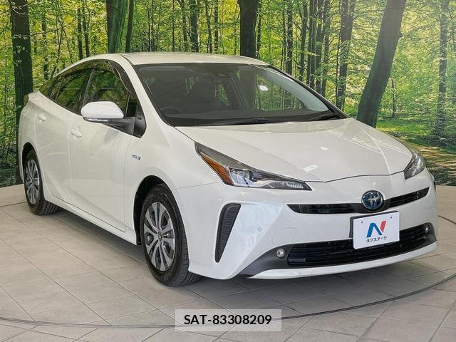 Toyota PRIUS 2019-04 8279118-15