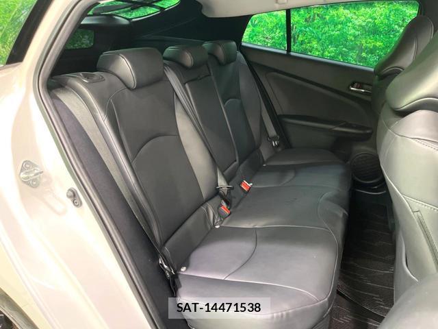 Toyota PRIUS 2022-09 8279164-10