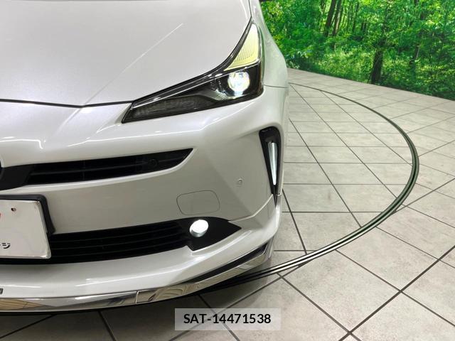Toyota PRIUS 2022-09 8279164-13