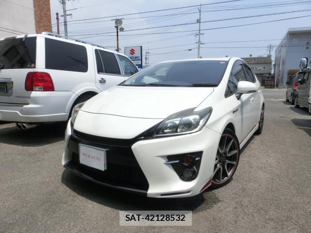Toyota PRIUS 2014-11 8279255-0