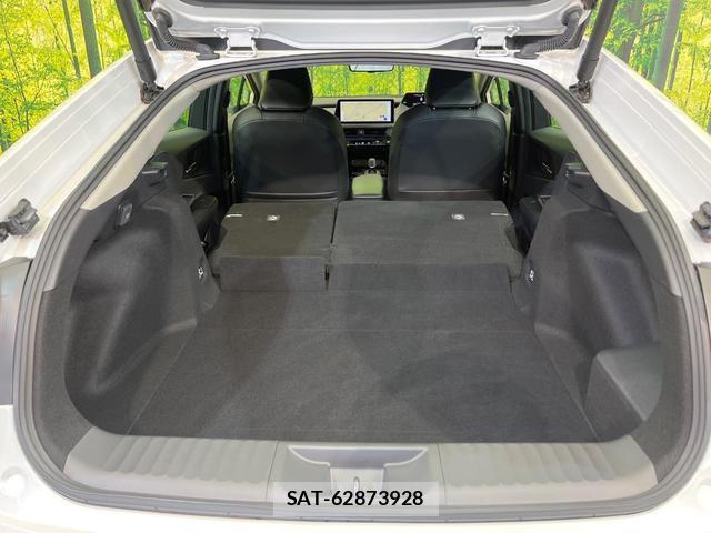 Toyota PRIUS 2024-01 8279306-10