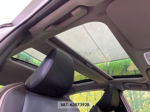 Toyota PRIUS 2024-01 8279306-2