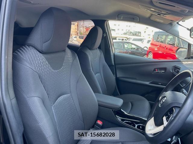 Toyota PRIUS 2018-11 8279324-10