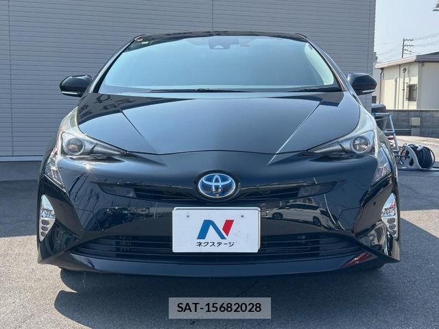 Toyota PRIUS 2018-11 8279324-14