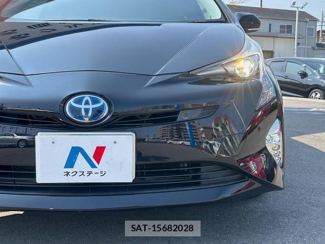 Toyota PRIUS 2018-11 8279324-16