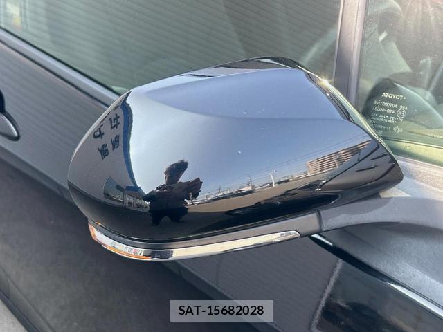 Toyota PRIUS 2018-11 8279324-19