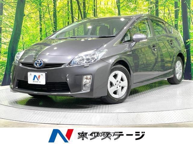 Toyota PRIUS 2011-10 8279379-0