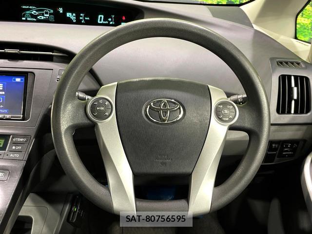 Toyota PRIUS 2010-02 8279405-12