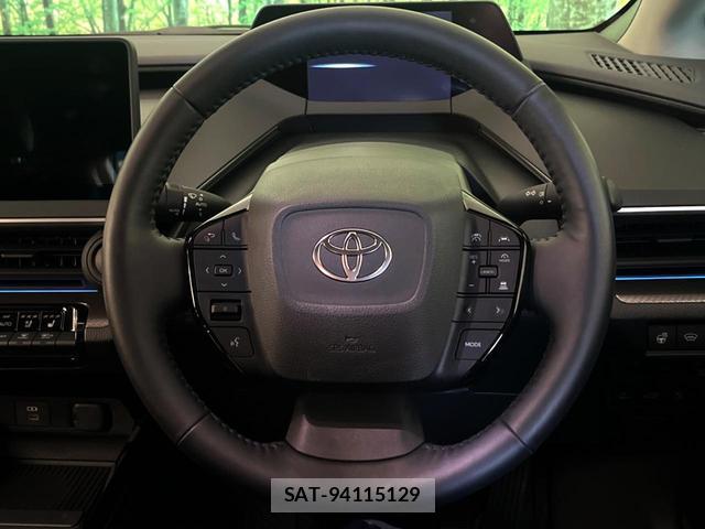 Toyota PRIUS 2023-05 8279412-11