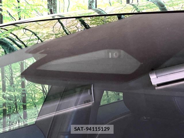 Toyota PRIUS 2023-05 8279412-2