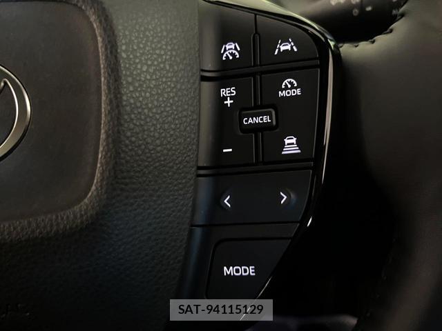 Toyota PRIUS 2023-05 8279412-7
