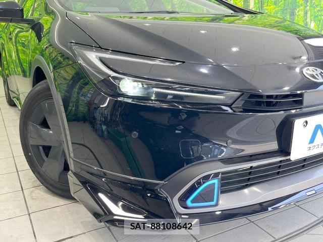 Toyota PRIUS 2023-03 8279457-11