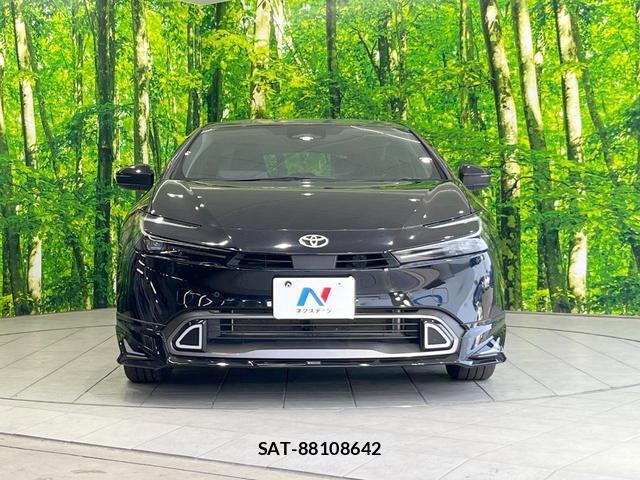Toyota PRIUS 2023-03 8279457-13