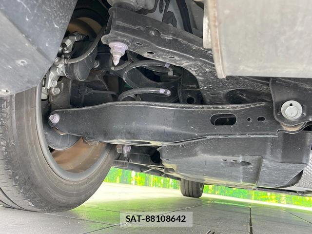 Toyota PRIUS 2023-03 8279457-19