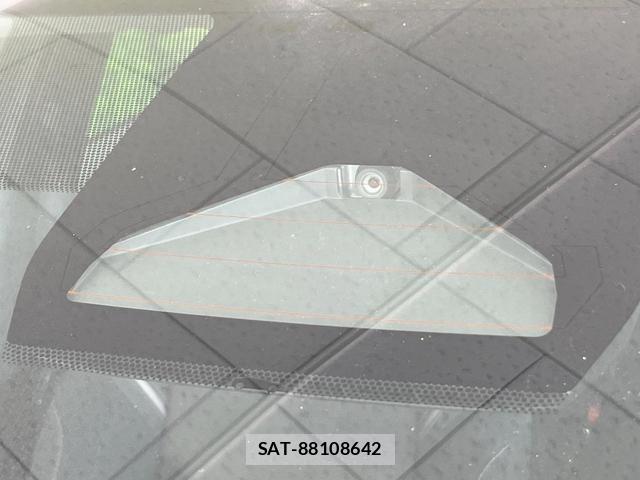 Toyota PRIUS 2023-03 8279457-4