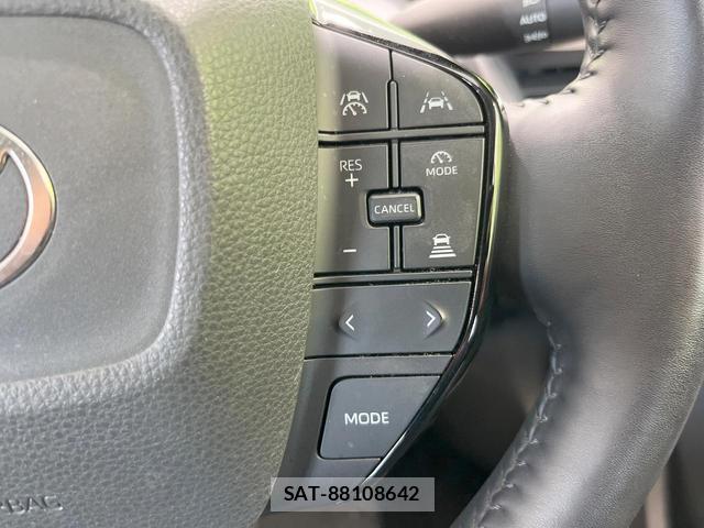 Toyota PRIUS 2023-03 8279457-6