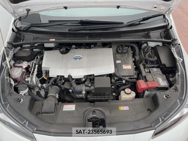 Toyota PRIUS 2021-06 8279495-17
