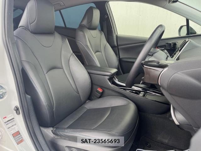 Toyota PRIUS 2021-06 8279495-7