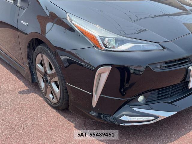 Toyota PRIUS 2019-04 8279500-11