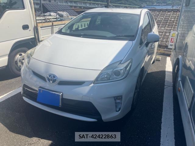 Toyota PRIUS 2015-06 8279502-0