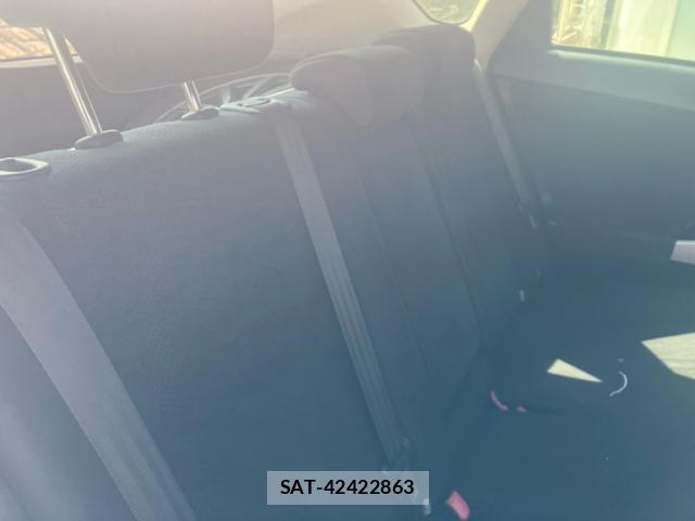 Toyota PRIUS 2015-06 8279502-15