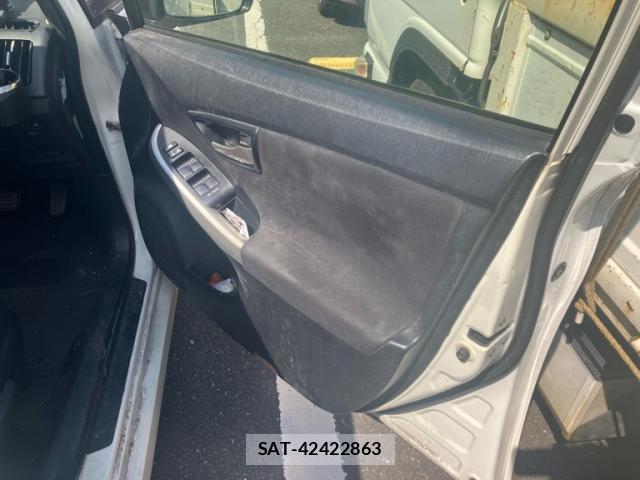Toyota PRIUS 2015-06 8279502-9