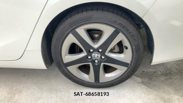 Toyota PRIUS 2019-12 8279533-3