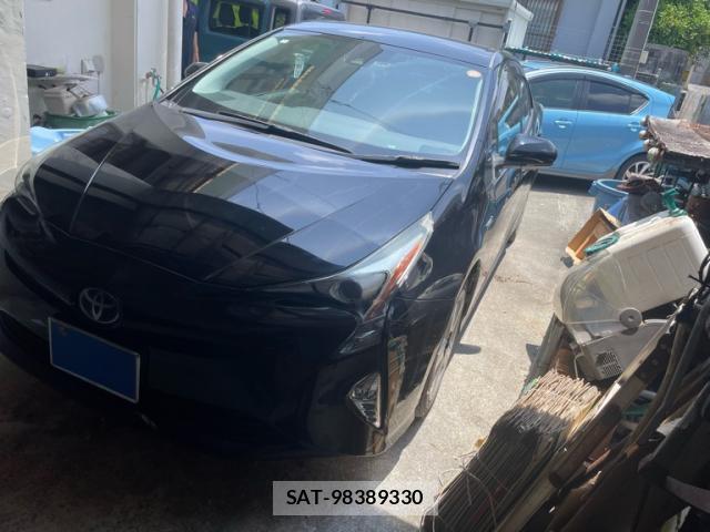 Toyota PRIUS 2018-06 8279542-1