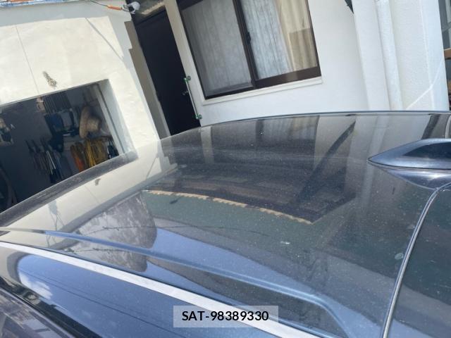 Toyota PRIUS 2018-06 8279542-3