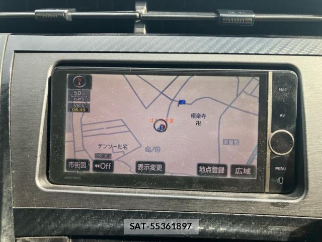 Toyota PRIUS 2013-05 8279633-18