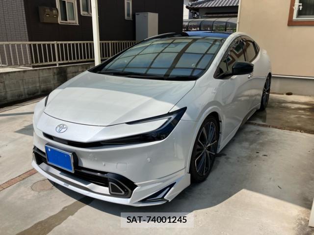 Toyota PRIUS 2023-05 8279690-0