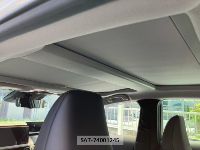Toyota PRIUS 2023-05 8279690-16