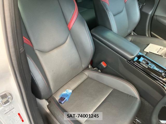 Toyota PRIUS 2023-05 8279690-18