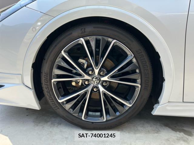 Toyota PRIUS 2023-05 8279690-6