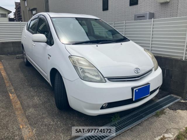 Toyota PRIUS 2008-11 8279700-1